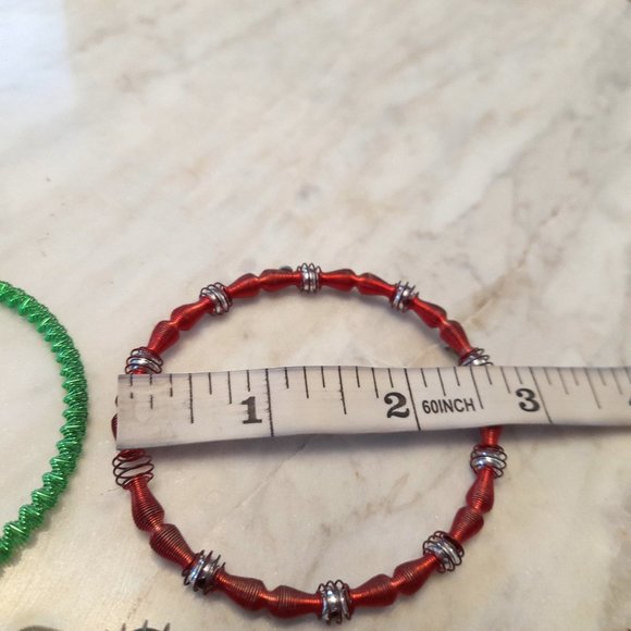 Wire and Bead Bracelets. Multi Colours. Excellent condition. - Picture 7 of 11